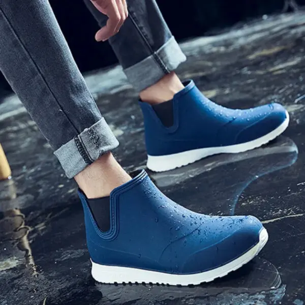 New Fashion Men's Rain Boots Rubber Boots Platform Ankle Boots 2025 Summer Slip on Couples Booties Men Work Shoes Botines Mujer - Image 3