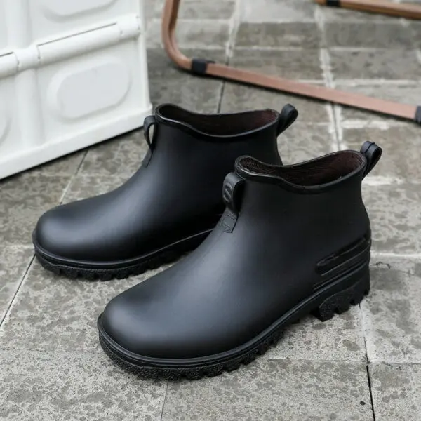 Rain Shoes Men's Non-slip Water Boots Rain Boots Construction Site Waterproof Glue Shoes Youth Fishing Short Water Shoes - Image 3