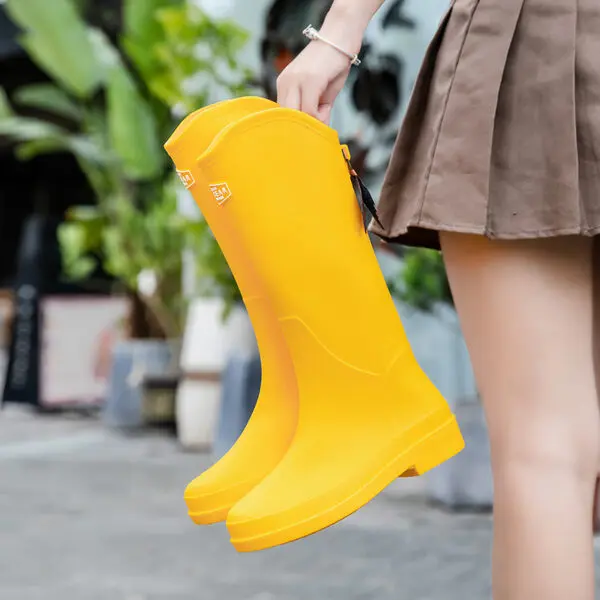 Women's Fashion Rain Boots Classic British Commuter Water Boots High Rubber Non-slip Boots Rain Boots Women - Image 8