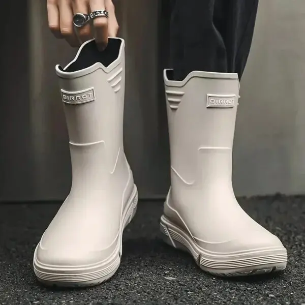 2024 Water Shoes Korean Mid-calf Rain Boots Men's Non-slip Wear-resistant Rain Shoes Waterproof Rubber Boots Couple
