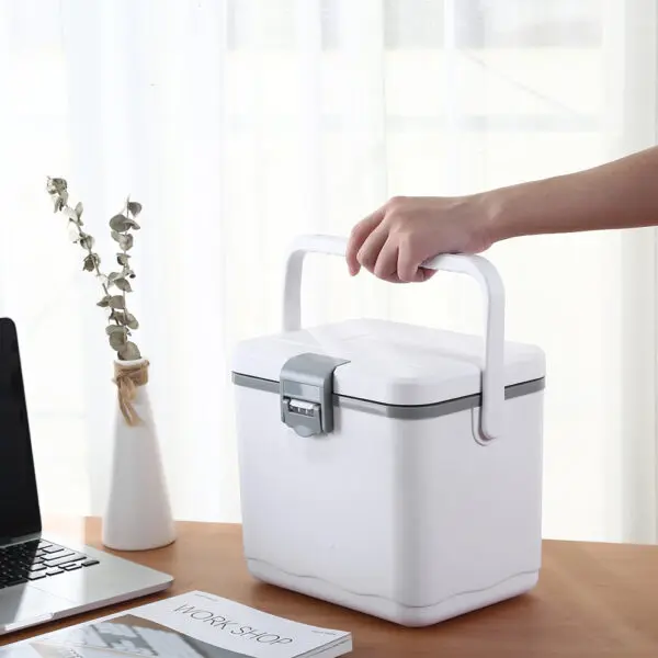 4.5/5L Cooler Box Portable Camping Refrigerator Incubator Large Capacity Car Ice Bucket Heat Preservation Camping BBQ Equipment - Image 2