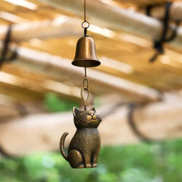 Handmade Retro Cat Wind Chime Hanging Car Charm Garden Charm Decorations Crafts Wind Chimes Metal Bells